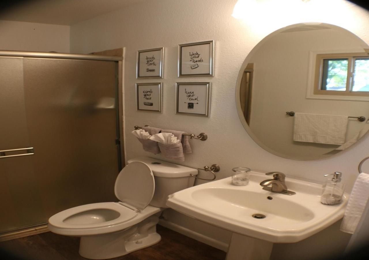 Tempe Escape With Heated Pool, Billiards & Firepit Fun Βίλα Εξωτερικό φωτογραφία